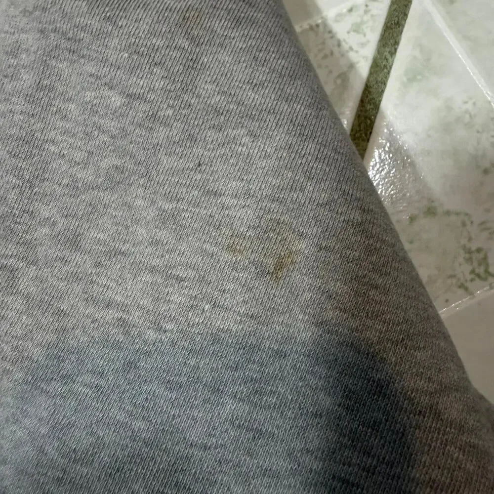 Levis‎ grey crewneck sweatshirt size